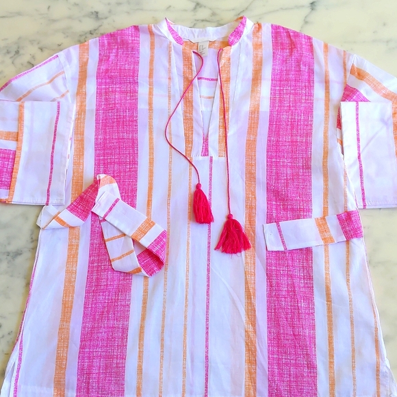 NWOT. H&M Multi Color Stripes Loose Fit Top with long wide sleeve and front tie. - Picture 3 of 4